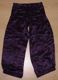 Fialové saténové kalhoty s kamí nky zn. Marks&Spencer