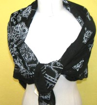 Dámský černý šátek se vzorem