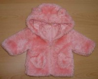 Růžový kožíšek s kapucí a podšívkou zn. Tiny Ted