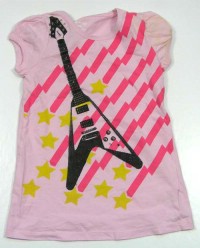 Růžové tričko s kytatou a hvězdičkami