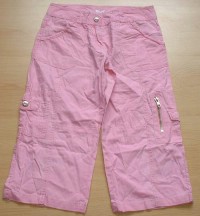 Růžové plátěné 3/4 kalhoty vel. 9-10 let