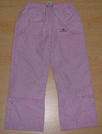 Fialové šusťákové kalhoty s nápisem zn. OshKosh
