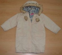 Béžový šusťákový zimní kabátek s kapucí