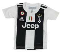 Černo-bílý pruhovaný fotbalový dres Juventus zn. Adidas