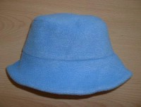Fialový fleecový klobouček zn. Adams