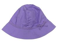Fialový klobouk s mašlí zn. H&M