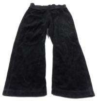 Černé sametové kalhoty s hvězdičkou zn. Marks&Spencer
