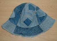 Modrý riflový klobouček
