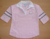 Růžové triko s límečkem a číslem 