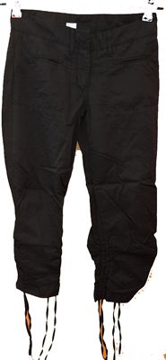 Dámské 3/4 černé šusťákové kalhoty zn. New look 