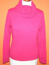 Dámský růžový svetr s rolákem