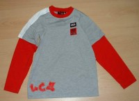 Šedo-červené triko s nášivkami zn. Lee Coq Sportif vel. 11/12 let