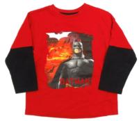 Červeno-černé triko s Batmanem 