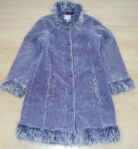 Fialový manžestrový zimní kabátek s kožíškem zn. Next vel. 9-10 let