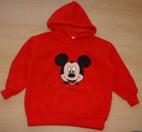 Červená fleecová mikinka s Mickey Mousem a kapucí zn. Disney