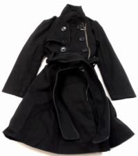Černý riflový kabátek s páskem zn. Tammy