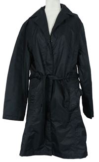 Dámský černý šusťákový jarní kabát s páskem zn. Port Louin 