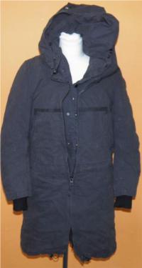 Dámský černý plátěný zimní péřový kabát s kapucí 