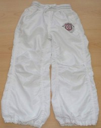 Bílé šusťákové kalhoty s potiskem zn. Girl2girl