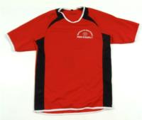 Červeno-černé sportovní tričko s nápisem 