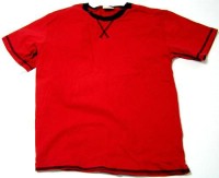 Červené tričko zn. Essentials, vel. 10/11 let