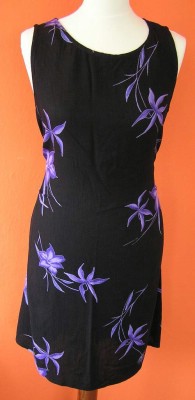 Dámské černé letní šaty s květy zn. Dorothy Perkins vel. 40
