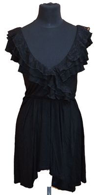 Dámské černé šaty s volánky zn. Miss Selfridge 