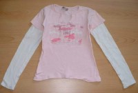 Růžovo-bílé triko s nášivkou vel. 10/11 let