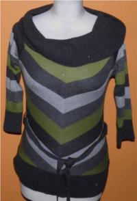 Dámský šedo-zelený pruhovaný svetr s límcem vel. M