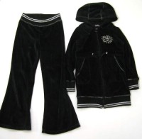 Set: černá sametová propínací mikina s výšivkou a kapucí + sametové kalhoty