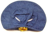 Modrý riflový klobouček pro medvídka