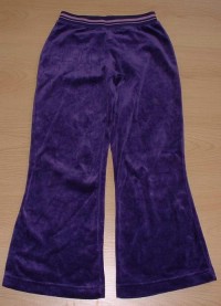 Fialové sametové kalhoty zn. Marks&Spencer