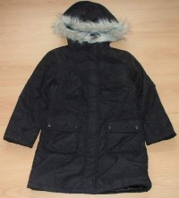 Černý šusťákový zimní kabátek s kapucí zn. Gilrz Unlimited vel. 134