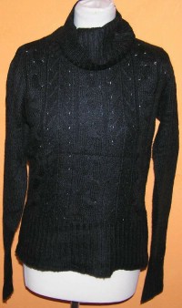 Dámský černý svetr s rolákem zn. Vero Moda
