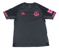 Tmavošedé sportovní funkční tričko s růžovými nápisy a logem zn. Umbro