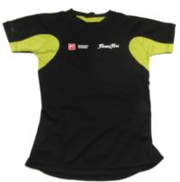 Černo-zelené sportovní tričko s nápisy 