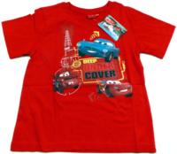 Nové - Červené tričko s Cars zn. Disney 