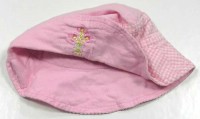 Růžový klobouček s kytičkou a kostičkami zn.Early days