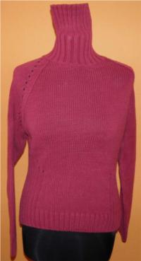 Dámský růžový svetr s rolákem zn. Marks&Spencer