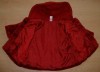Červený kožíšek s kapucí