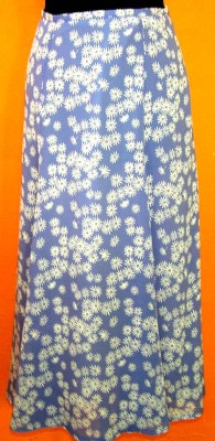 Dámská fialová květovaná sukně zn. Alexon