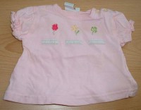 Růžové tričko s kytičkami a nášivkami zn. C&A