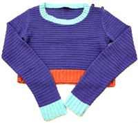 Fialový krátký svetr s barevnými proužky zn. Kylie