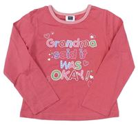 Jahodovo-růžové triko s nápisy a srdíčky zn. M&Co.
