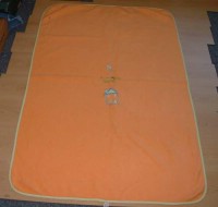 Oranžová fleecová deka s obrázky zn. Marks&Spencer