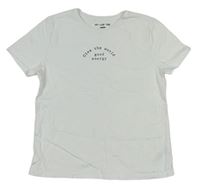 Bílé tričko s nápisy zn. F&F
