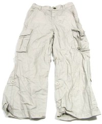 Béžové plátěné kalhoty s rolovacími nohavicemi