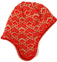 Béžovo-červená vzorovabná čepice 