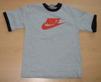 Šedé tričko s nápisem zn. Nike