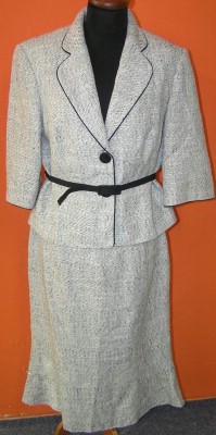 Komplet-dámské šedé sako + sukně